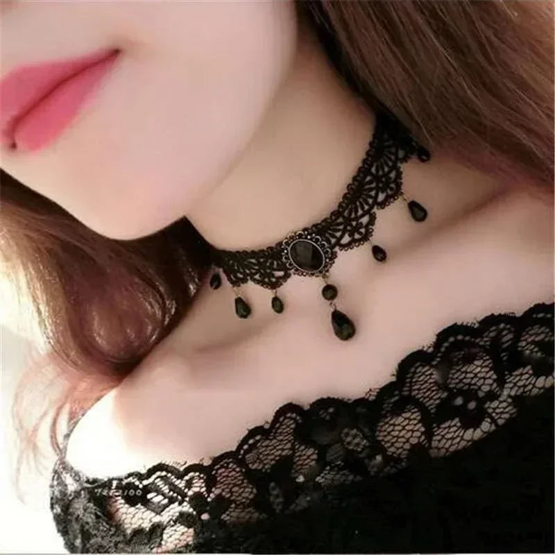 Vintage Palace Gothic Choker